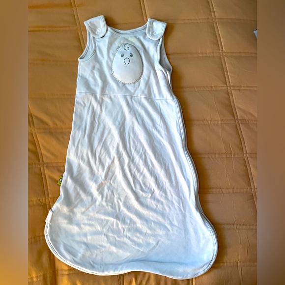 Nested Bean Classic Sleeper - Picture 1 of 3